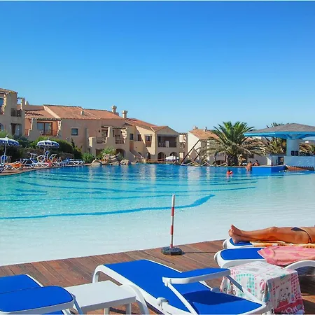 Apartment Stunning In Punta Su Turrione